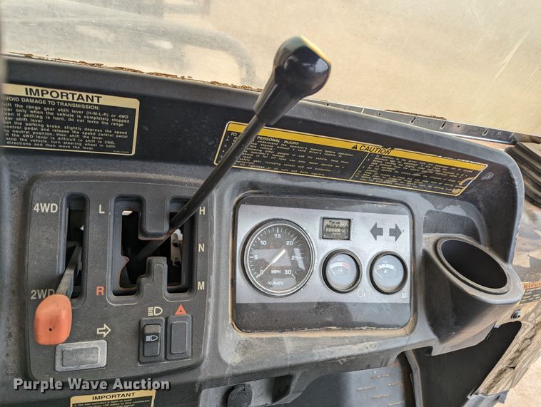 image for item DL1003 2005 Kubota RTV900  utility vehicle