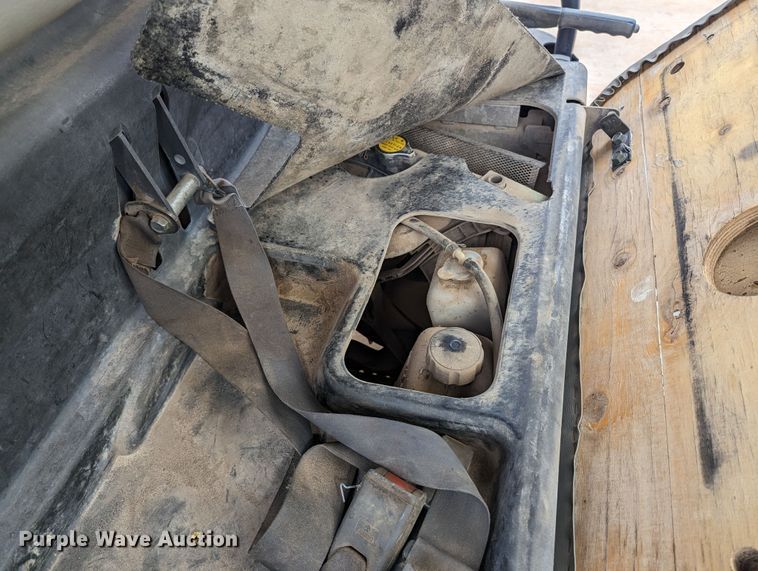 image for item DL1003 2005 Kubota RTV900  utility vehicle