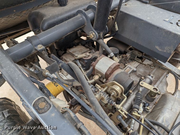 image for item DL1003 2005 Kubota RTV900  utility vehicle