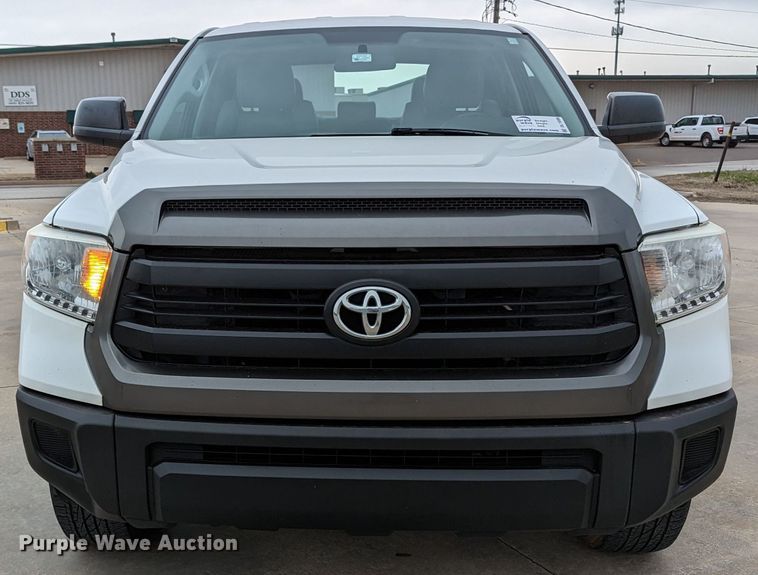 image for item DL1006 2016 Toyota Tundra  Double Cab pickup truck