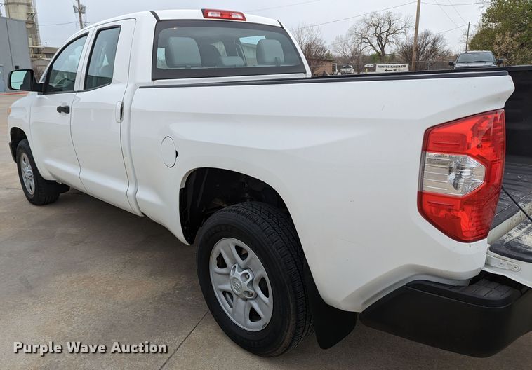 image for item DL1006 2016 Toyota Tundra  Double Cab pickup truck