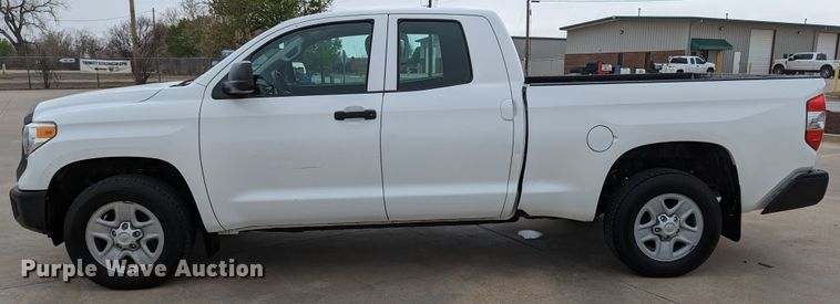 image for item DL1006 2016 Toyota Tundra  Double Cab pickup truck