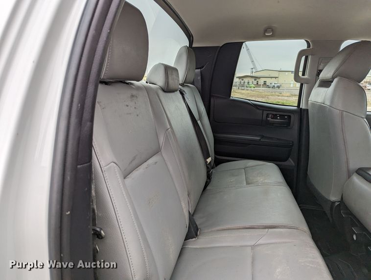 image for item DL1006 2016 Toyota Tundra  Double Cab pickup truck