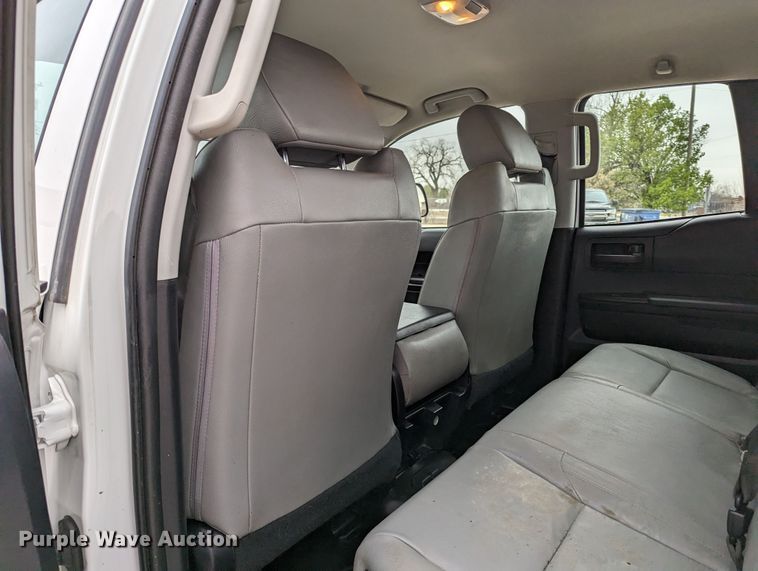 image for item DL1006 2016 Toyota Tundra  Double Cab pickup truck