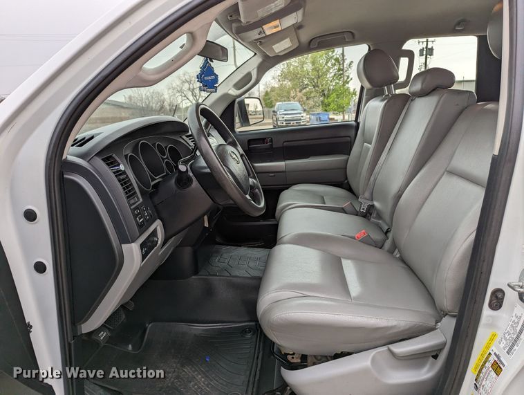 image for item DL1007 2013 Toyota Tundra  Double Cab pickup truck