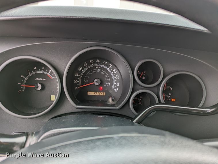 image for item DL1007 2013 Toyota Tundra  Double Cab pickup truck