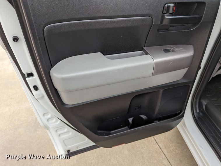 image for item DL1007 2013 Toyota Tundra  Double Cab pickup truck