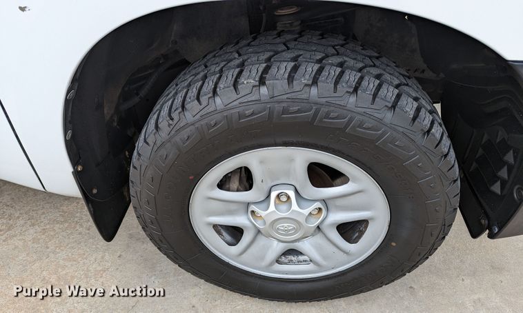 image for item DL1007 2013 Toyota Tundra  Double Cab pickup truck