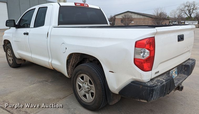 image for item DL1008 2015 Toyota Tundra  Double Cab pickup truck