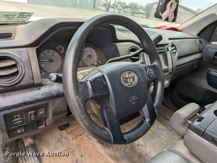 image for item DL1008 2015 Toyota Tundra  Double Cab pickup truck