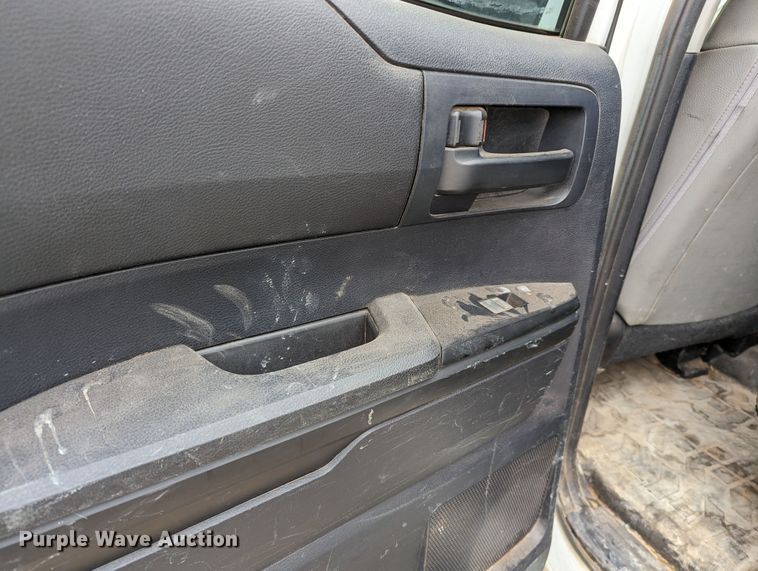 image for item DL1008 2015 Toyota Tundra  Double Cab pickup truck