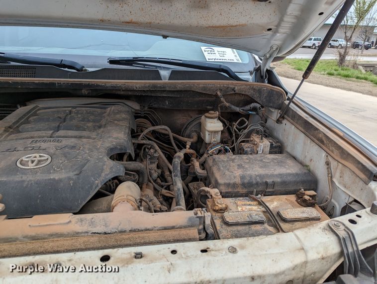 image for item DL1008 2015 Toyota Tundra  Double Cab pickup truck