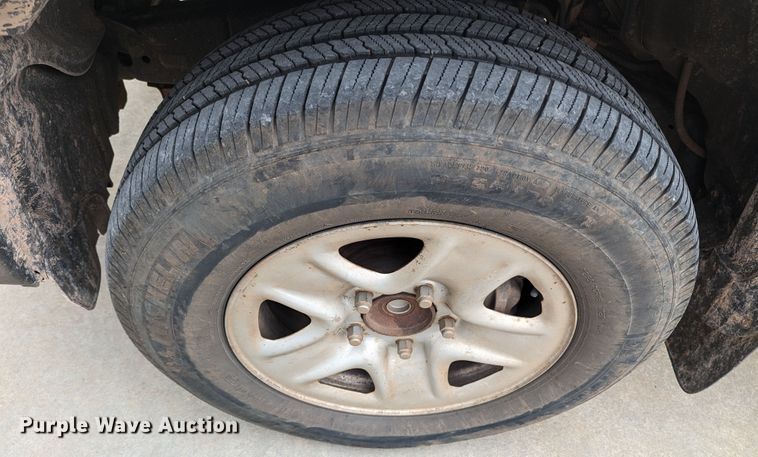 image for item DL1008 2015 Toyota Tundra  Double Cab pickup truck