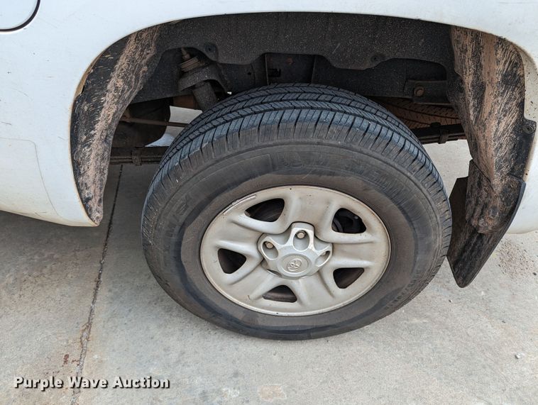 image for item DL1008 2015 Toyota Tundra  Double Cab pickup truck