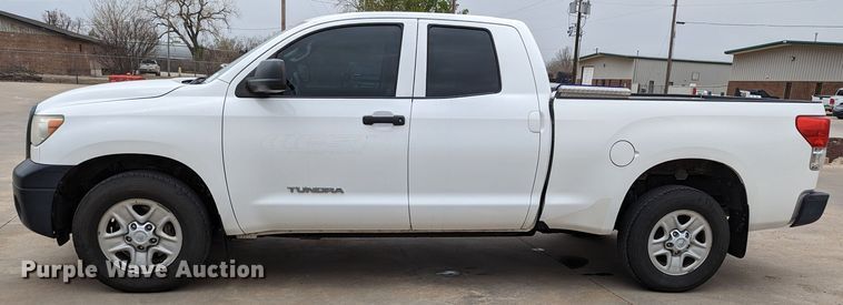 image for item DL1009 2012 Toyota Tundra  Double Cab pickup truck