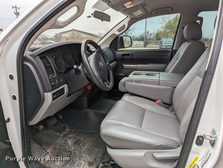 image for item DL1009 2012 Toyota Tundra  Double Cab pickup truck