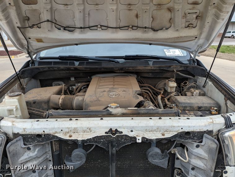 image for item DL1009 2012 Toyota Tundra  Double Cab pickup truck