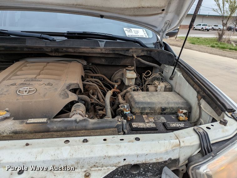 image for item DL1009 2012 Toyota Tundra  Double Cab pickup truck