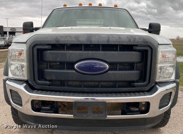 image for item DL7107 2012 Ford F550 Super Duty  SuperCab flatbed truck
