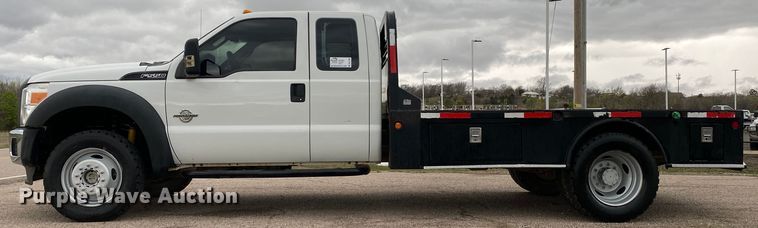 image for item DL7107 2012 Ford F550 Super Duty  SuperCab flatbed truck