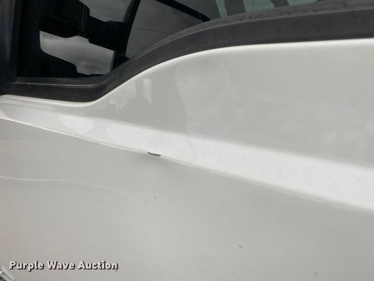 image for item DL7107 2012 Ford F550 Super Duty  SuperCab flatbed truck