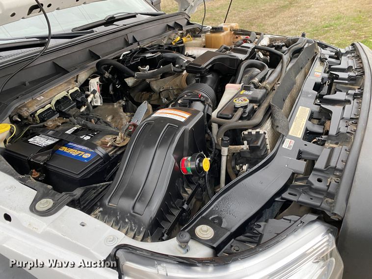 image for item DL7107 2012 Ford F550 Super Duty  SuperCab flatbed truck