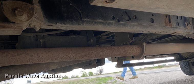 image for item DL7107 2012 Ford F550 Super Duty  SuperCab flatbed truck