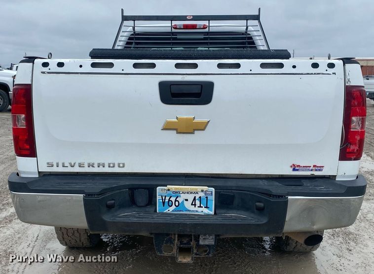 image for item DL7124 2012  Chevrolet Silverado 2500HD  Crew Cab pickup truck