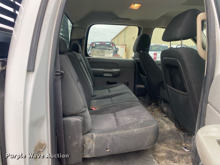 image for item DL7124 2012  Chevrolet Silverado 2500HD  Crew Cab pickup truck