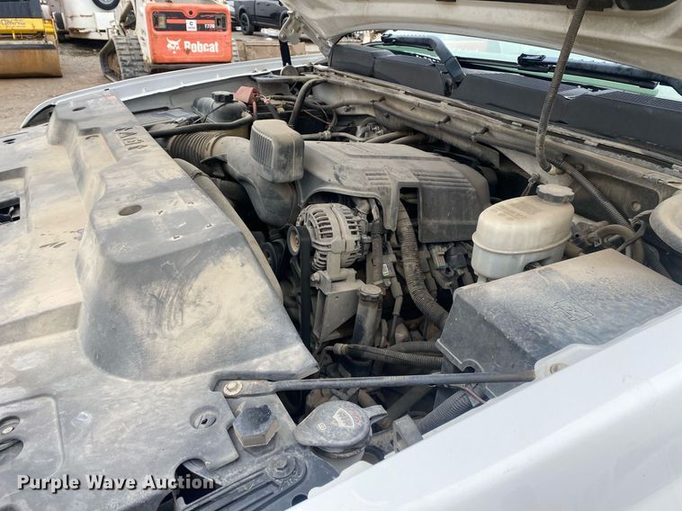 image for item DL7124 2012  Chevrolet Silverado 2500HD  Crew Cab pickup truck