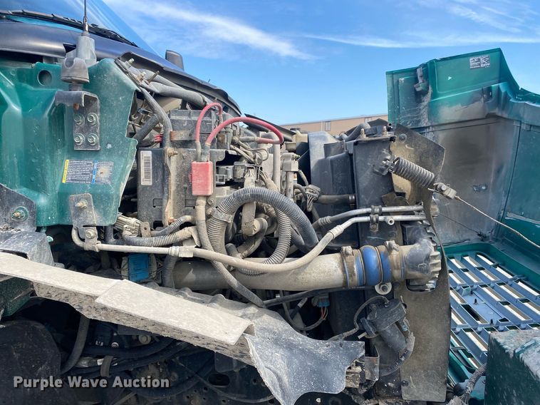 image for item DL7132 2007  Chevrolet C7500  dump flatbed truck