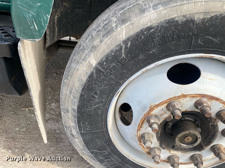 image for item DL7132 2007  Chevrolet C7500  dump flatbed truck