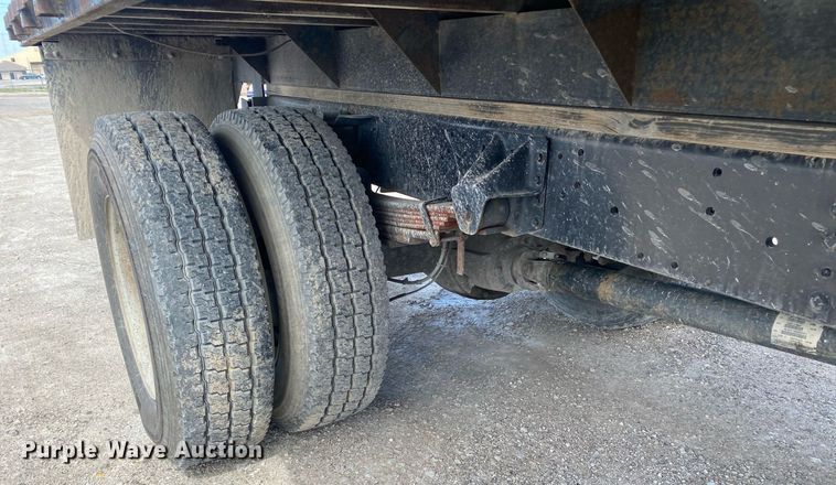 image for item DL7132 2007  Chevrolet C7500  dump flatbed truck