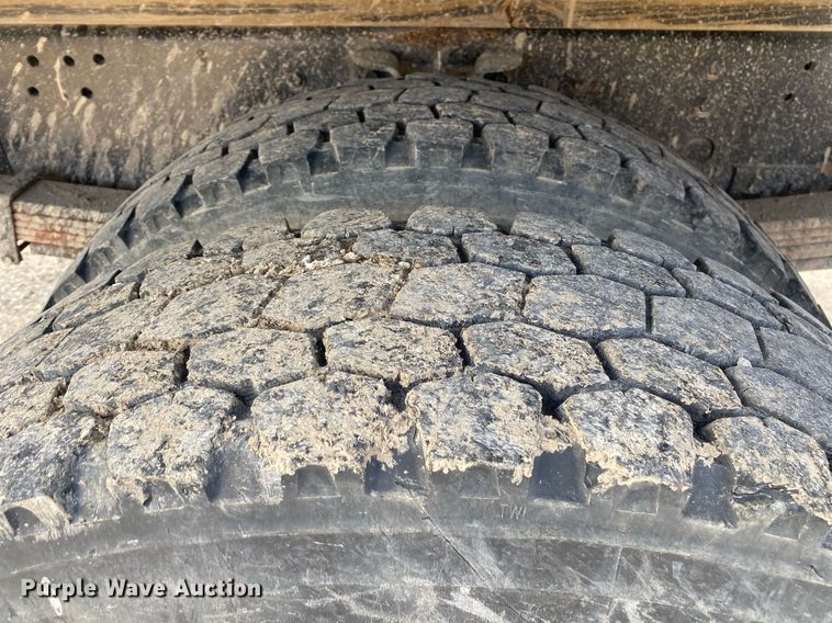 image for item DL7132 2007  Chevrolet C7500  dump flatbed truck