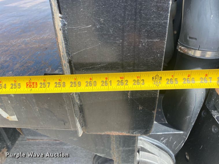 image for item DL7133 2005 Isuzu FTR  dump flatbed truck