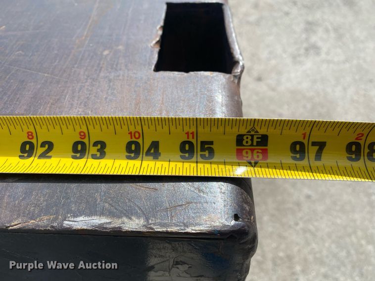 image for item DL7133 2005 Isuzu FTR  dump flatbed truck