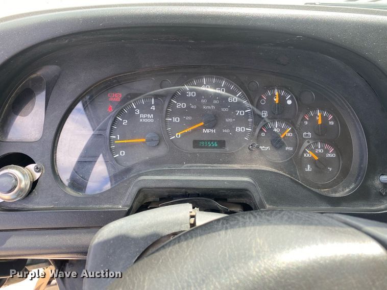 image for item DL7133 2005 Isuzu FTR  dump flatbed truck