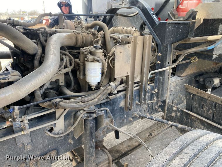 image for item DL7133 2005 Isuzu FTR  dump flatbed truck