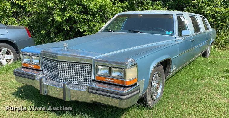 image for item DM4215 1987 Cadillac Brougham  limousine