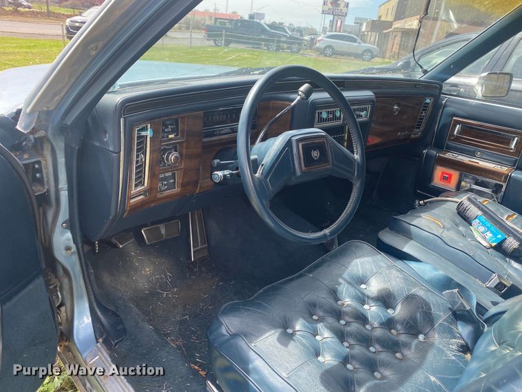 image for item DM4215 1987 Cadillac Brougham  limousine