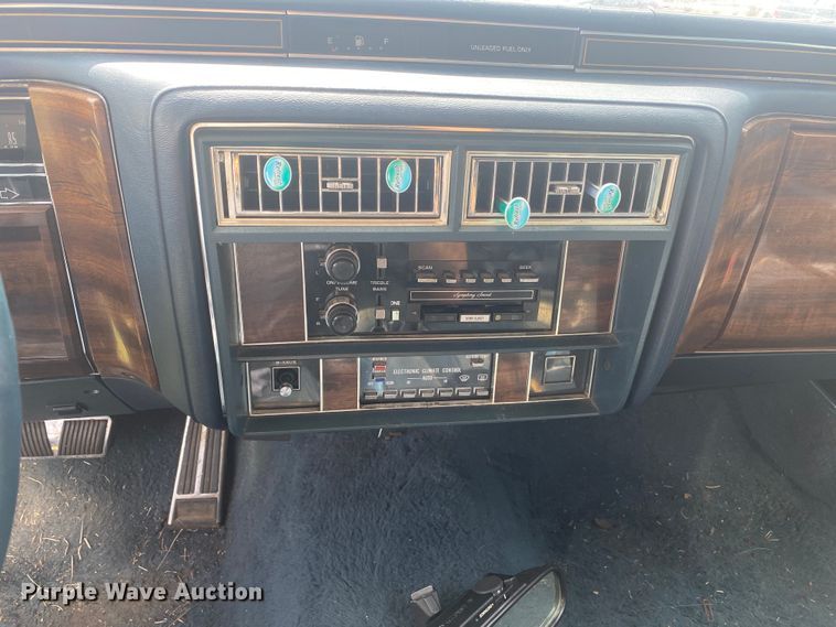 image for item DM4215 1987 Cadillac Brougham  limousine