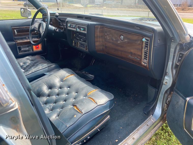 image for item DM4215 1987 Cadillac Brougham  limousine