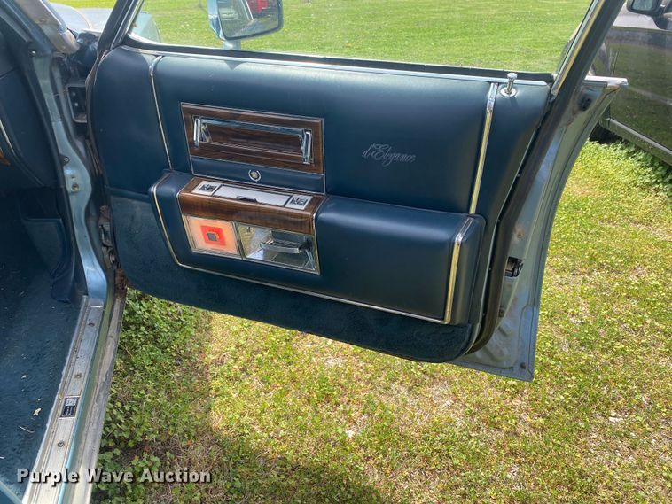 image for item DM4215 1987 Cadillac Brougham  limousine