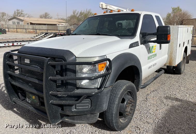 image for item DN4581 2015 Ford F450 Super Duty  utility / service truck