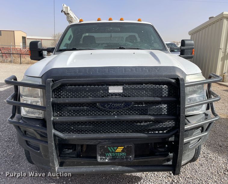 image for item DN4581 2015 Ford F450 Super Duty  utility / service truck