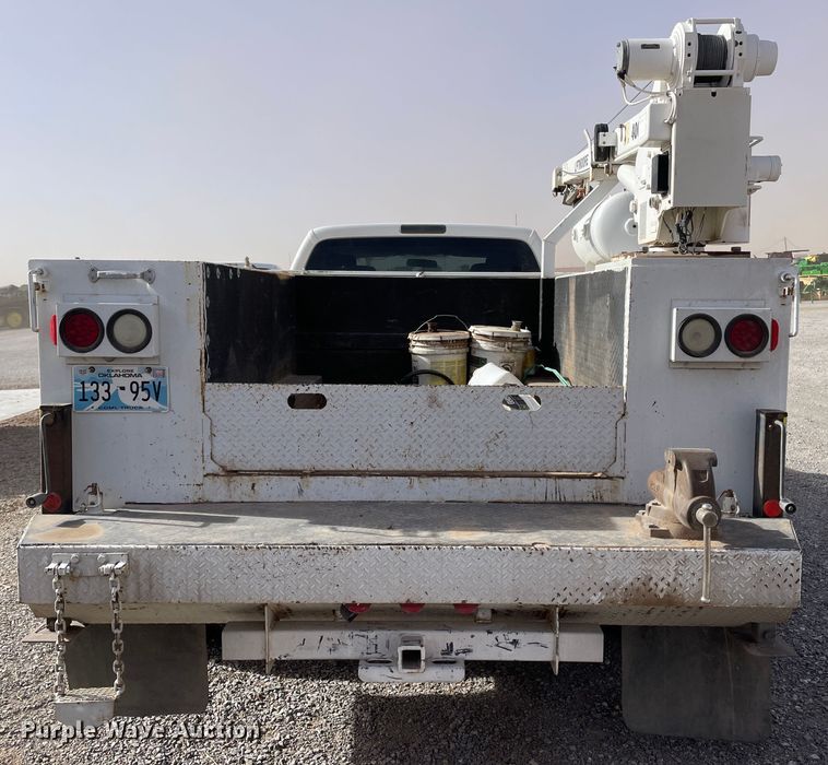 image for item DN4581 2015 Ford F450 Super Duty  utility / service truck