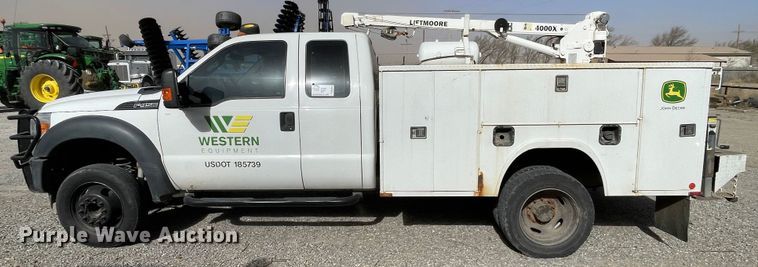 image for item DN4581 2015 Ford F450 Super Duty  utility / service truck