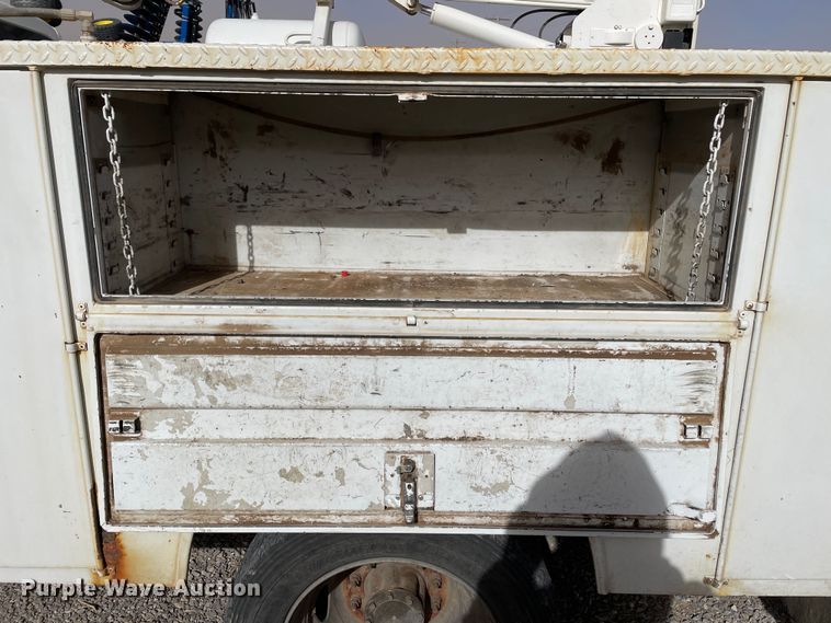 image for item DN4581 2015 Ford F450 Super Duty  utility / service truck