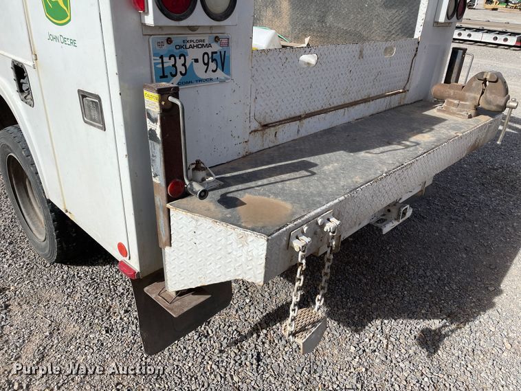 image for item DN4581 2015 Ford F450 Super Duty  utility / service truck