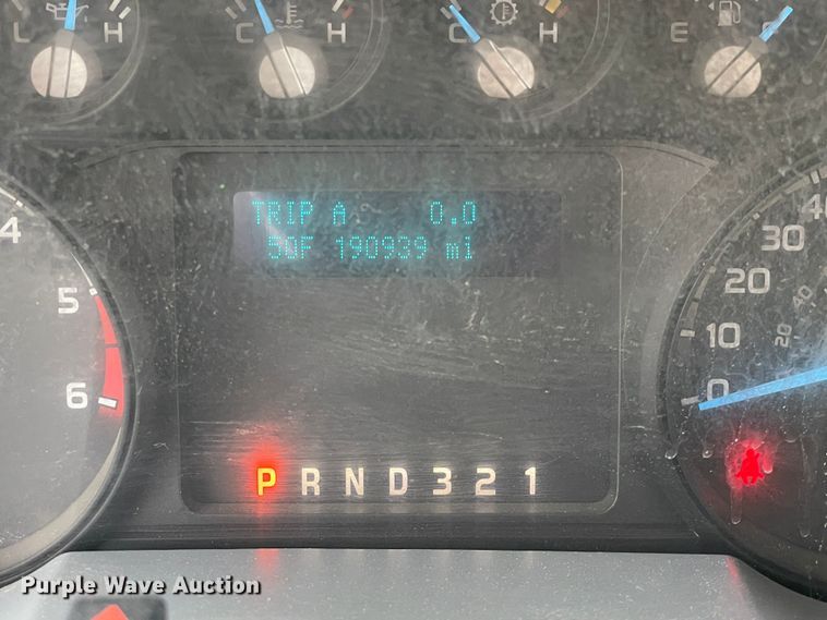 image for item DN4581 2015 Ford F450 Super Duty  utility / service truck